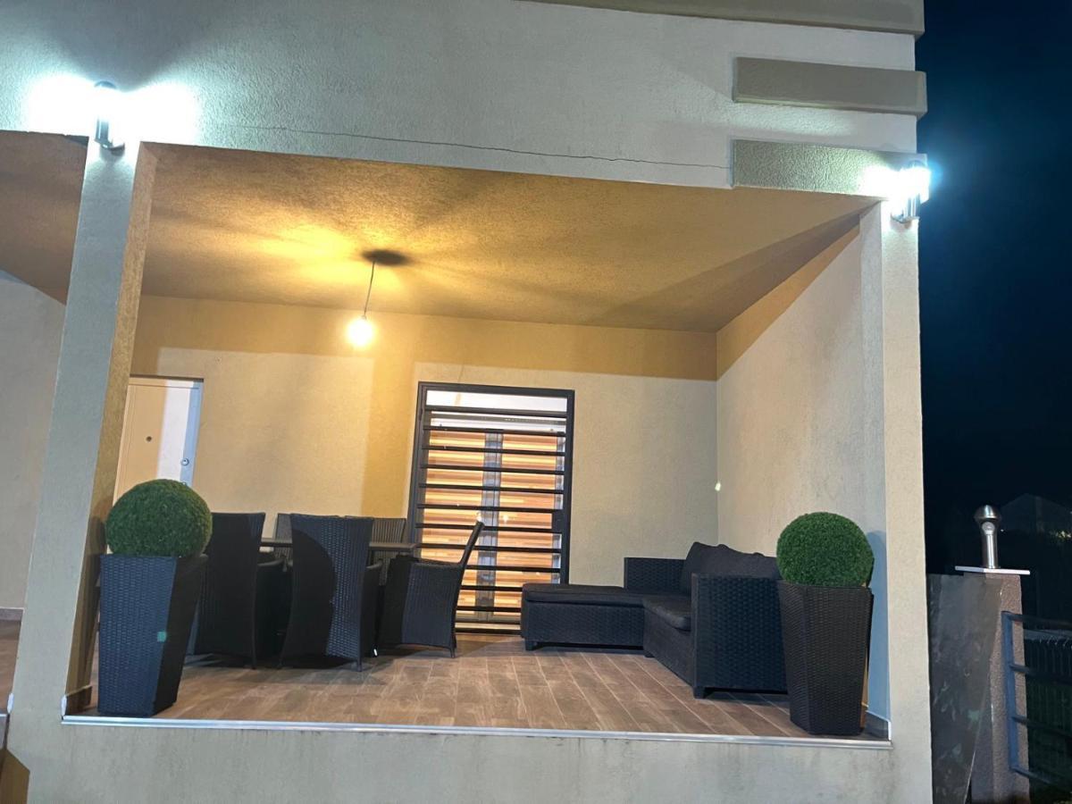 Villaversa أولتْسي المظهر الخارجي الصورة